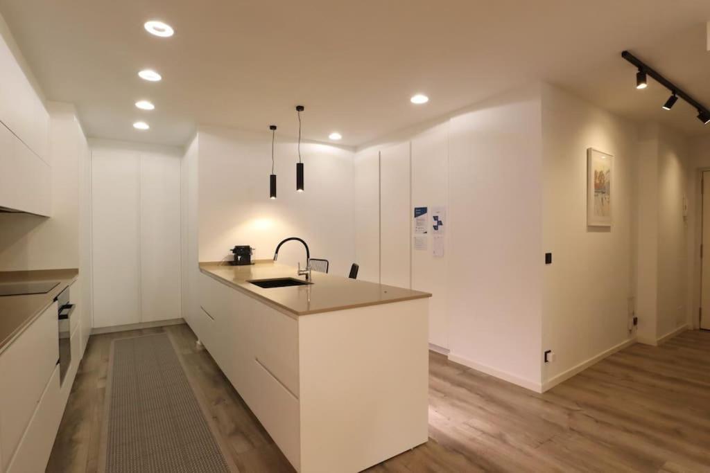Notel Club - Precioso Loft En El Centro De La Ciudad Santander Eksteriør bilde